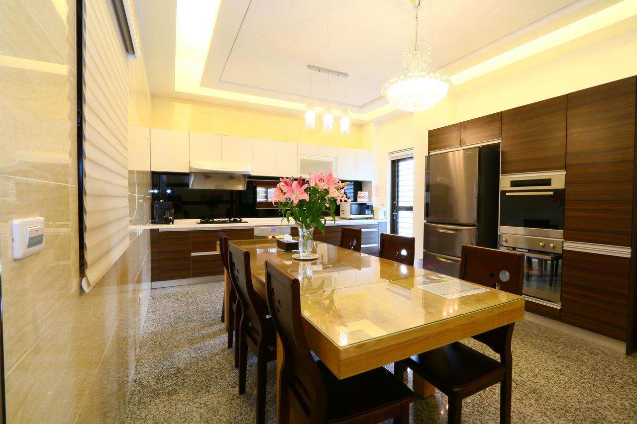 Sakura Love River Bed And Breakfast Дуншань Экстерьер фото